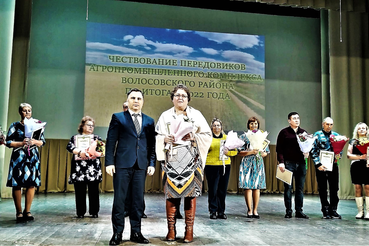 В Волосовском районе поздравили лучших аграриев